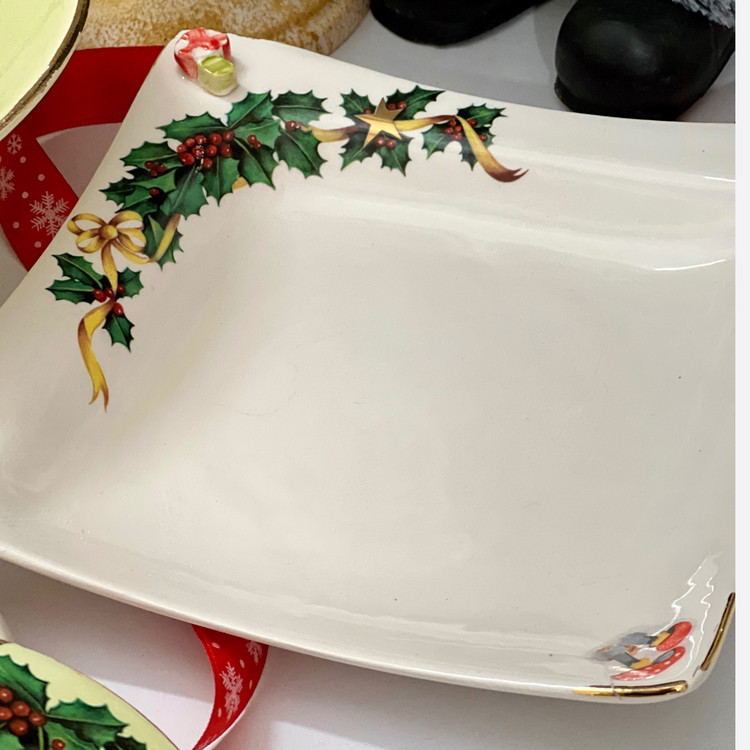 بشقاب گود پذیرایی قارچ برجسته(پس کرایه)